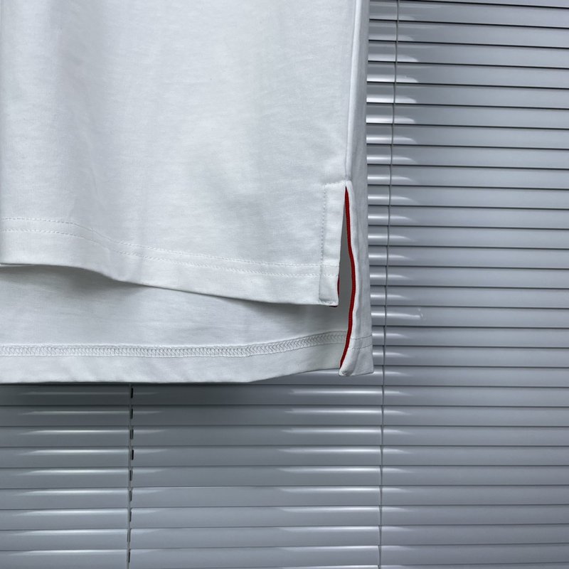 톰브라운 뱀의 해 한정판 자수 티셔츠 001-175026