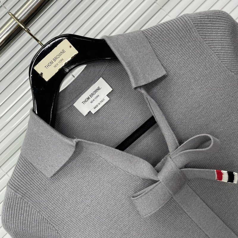 톰브라운 스트라이프 POLO 셔츠 001-175073