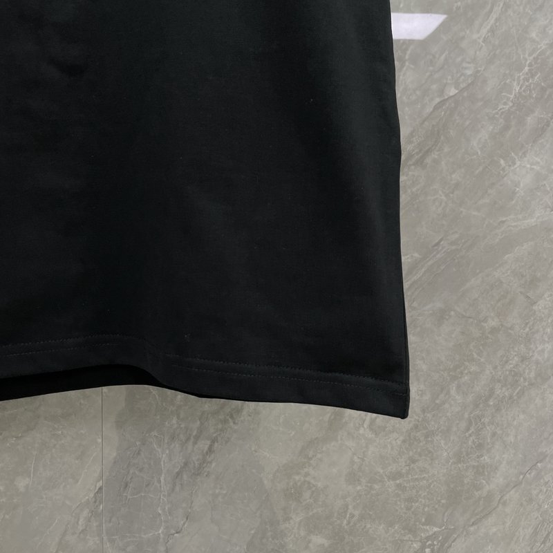 버버리 자수 레터 커플 반팔 티셔츠 001-175096