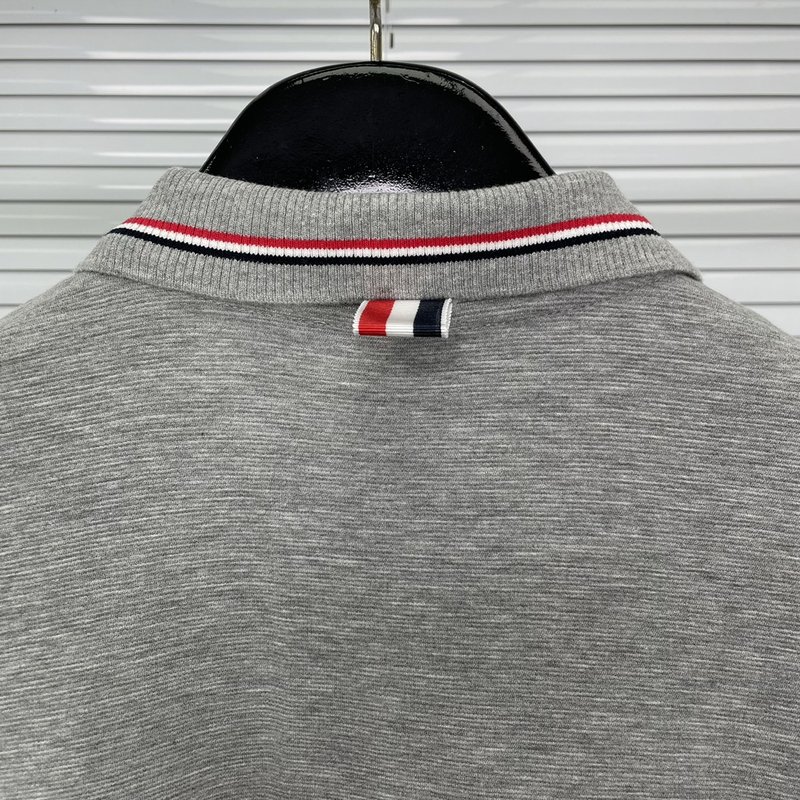 톰브라운 초미세 물결무늬 칼라 반팔 티셔츠 001-175133