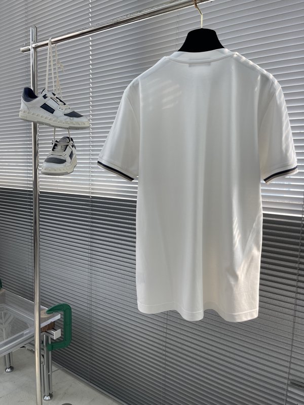로로피아나 남성 오버랩 립 칼라 실크 블렌드 티셔츠 001-175312