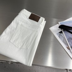 로로피아나 순백색 워싱 데님 긴바지 001-175348