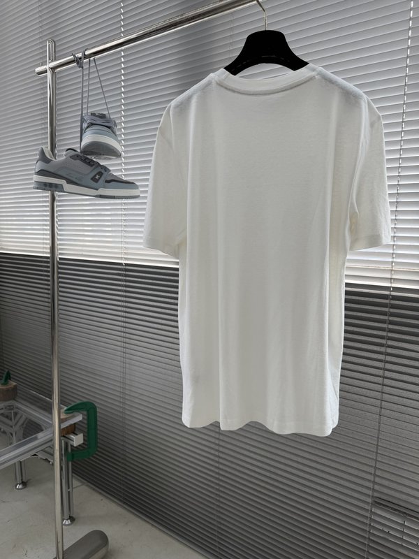 로로피아나 남성 솔리드 라운드 넥 반팔 티셔츠 001-175353