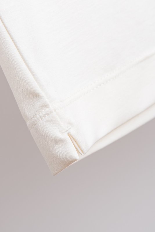로로피아나 남성 실크 혼방 라운드넥 반팔 티셔츠 001-175358