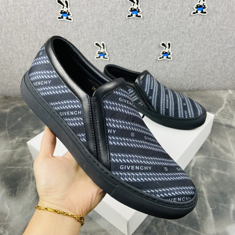 지바시 블랙 코팅 캔버스 레이저 컷 운동화 001-175826