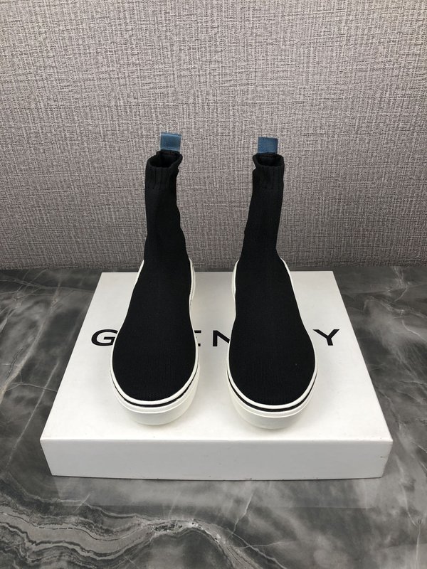 Givenchy P550 신제품 남성 부츠 001-175943