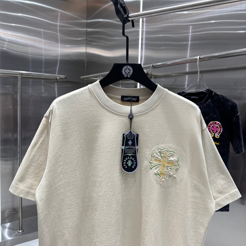 크롬하츠 2026 춘하 중공 워싱 자수 반팔 티셔츠 001-175988