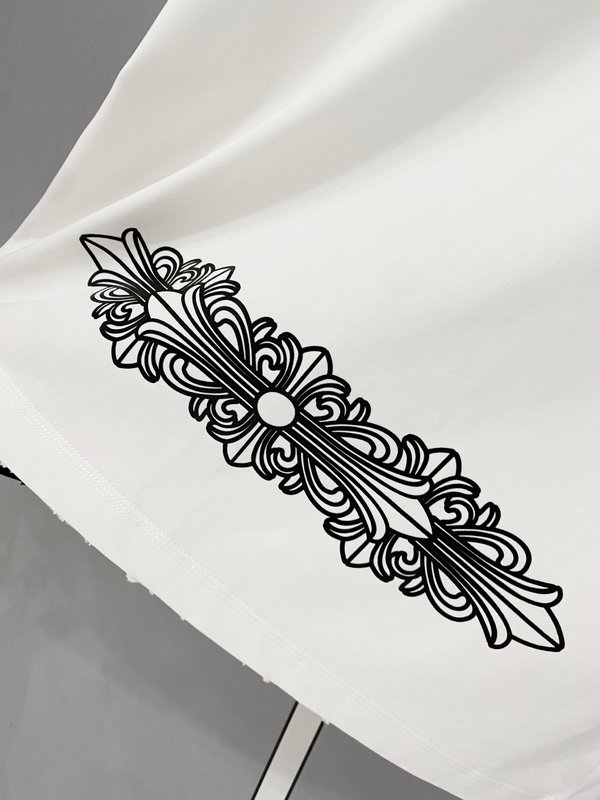 크롬하츠 중량감 순면 빈티지 가공 반팔 티셔츠 001-175998