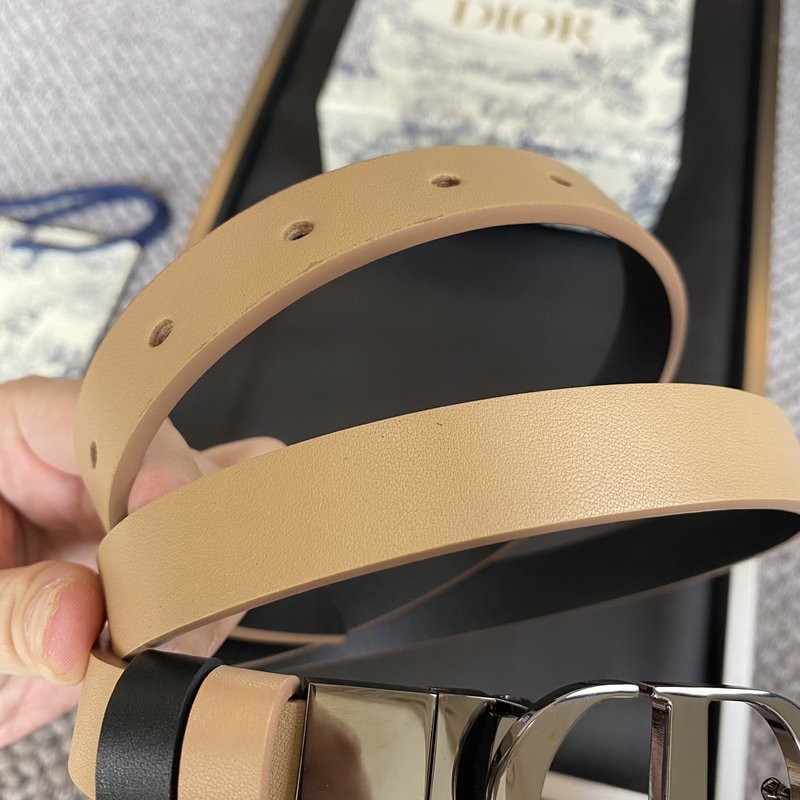 디올 Dior 양면 소 가죽 벨트 2.0cm 폭 001-176387