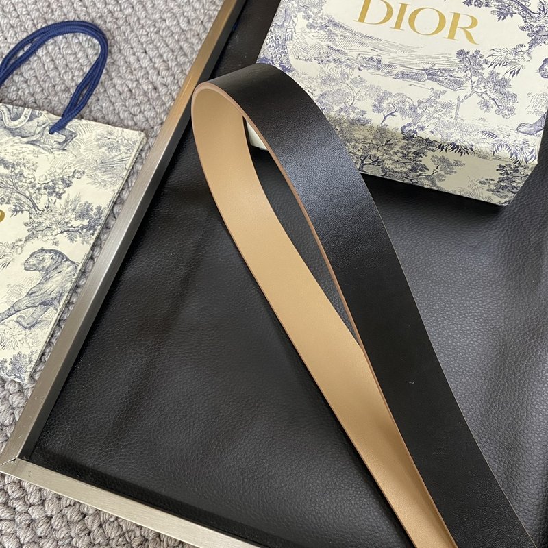 디올 Dior 여성용 가죽 벨트 패션 벨트 001-176389