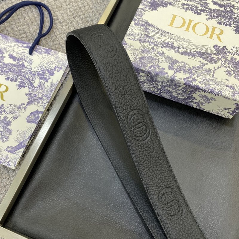 디올 DIOR 클래식 CD 버클 소 가죽 벨트 001-176440