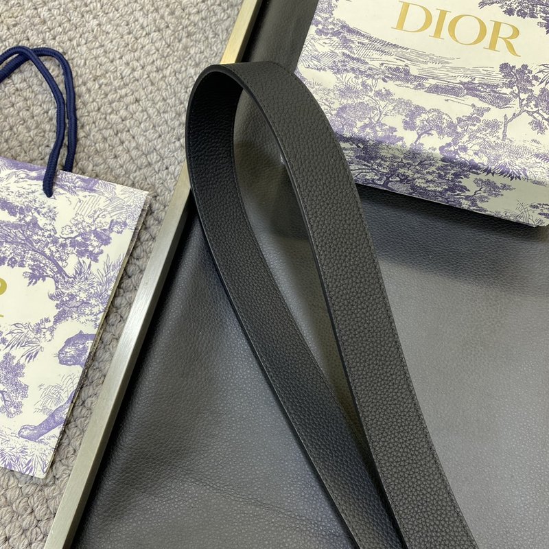 디올 DIOR 뉴 CD 버클 소 가죽 벨트 001-176456