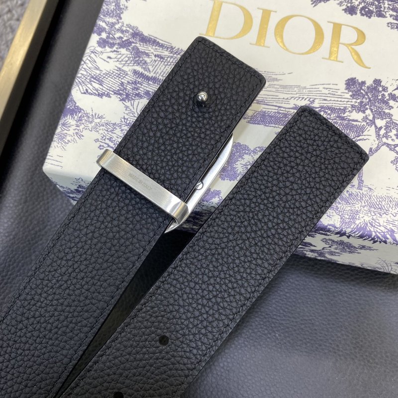 디올 DIOR 뉴 CD 버클 소 가죽 벨트 001-176456