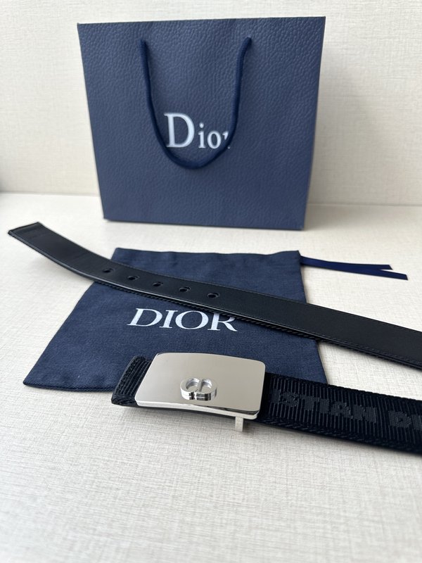 Dior 블랙 골드 스테인리스 벨트 버클 001-176497