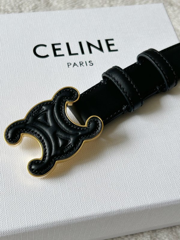 셀린 CELINE 여성 블랙 트라이옴프 벨트 001-176533