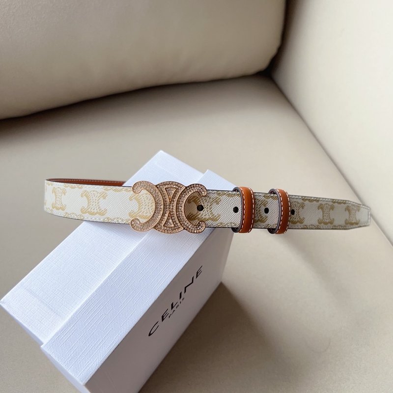 셀린 트라이엄프 소가죽 벨트 2.5cm 폭 001-176544