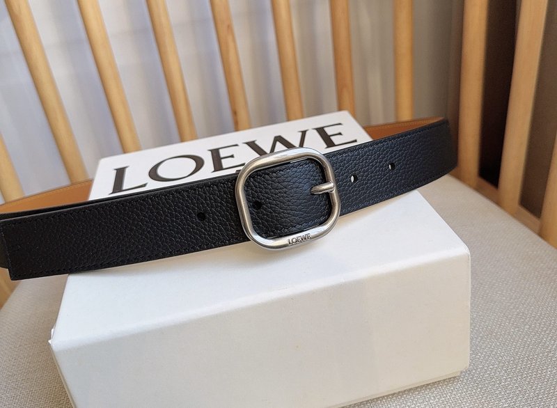 로에베 LOEWE 그레인 가죽 핀 버클 벨트 001-176564