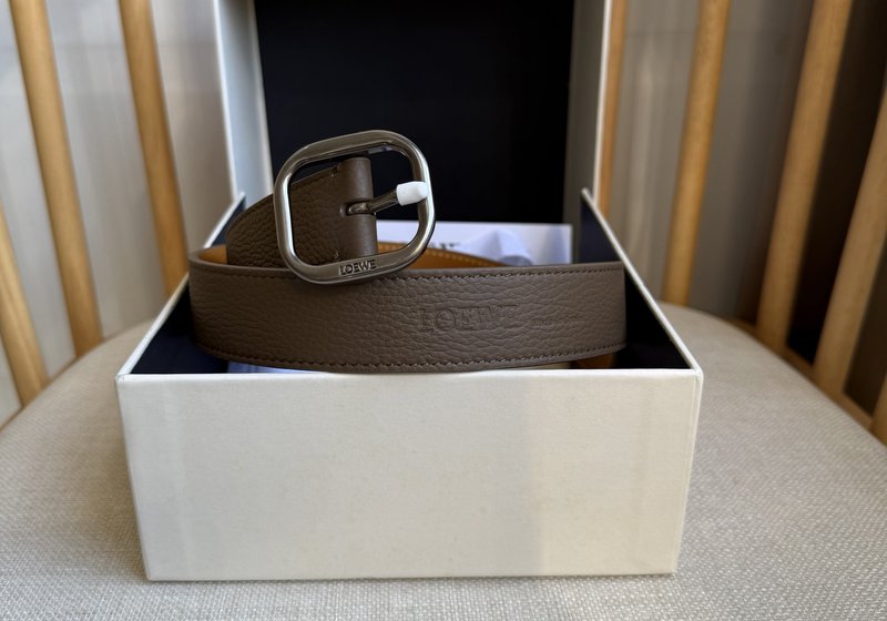 로에베 LOEWE 아나그램 핀 버클 가죽 벨트 001-176565