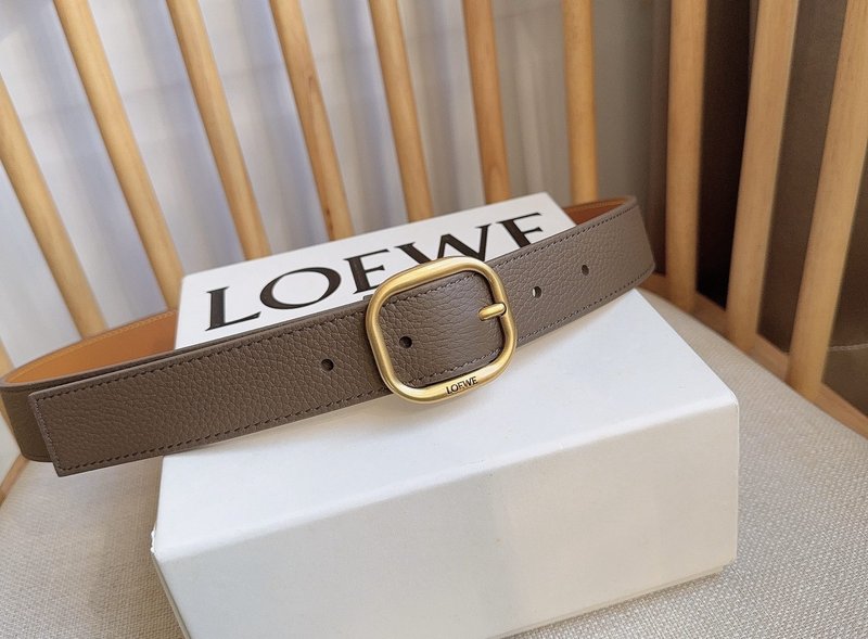 로에웨 LOEWE 그레인 가죽 핀 버클 벨트 001-176566