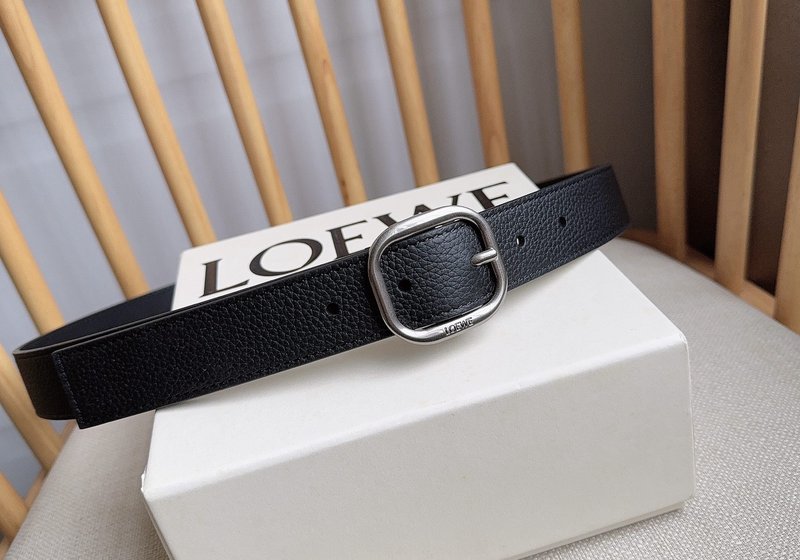 로에베 LOEWE 그레인 가죽 핀 버클 벨트 001-176568