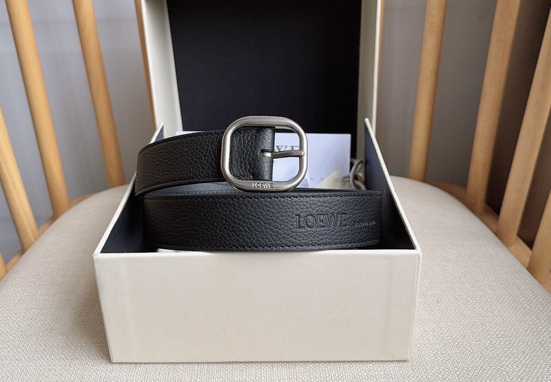 로에베 LOEWE 그레인 가죽 핀 버클 벨트 001-176568