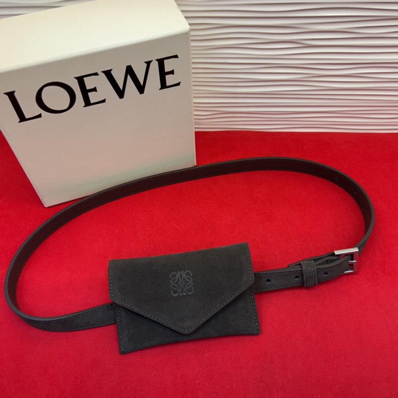 LOEWE 가죽 슬림 벨트 Anagram 잠금 버클 001-176570