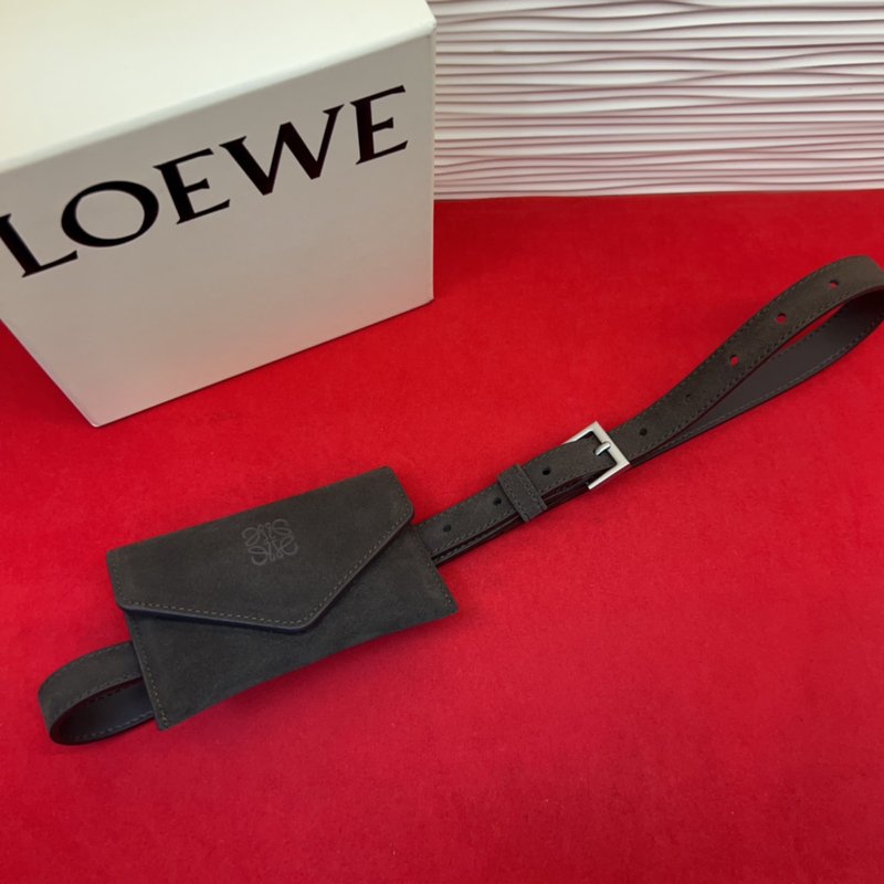 LOEWE 가죽 슬림 벨트 Anagram 잠금 버클 001-176570