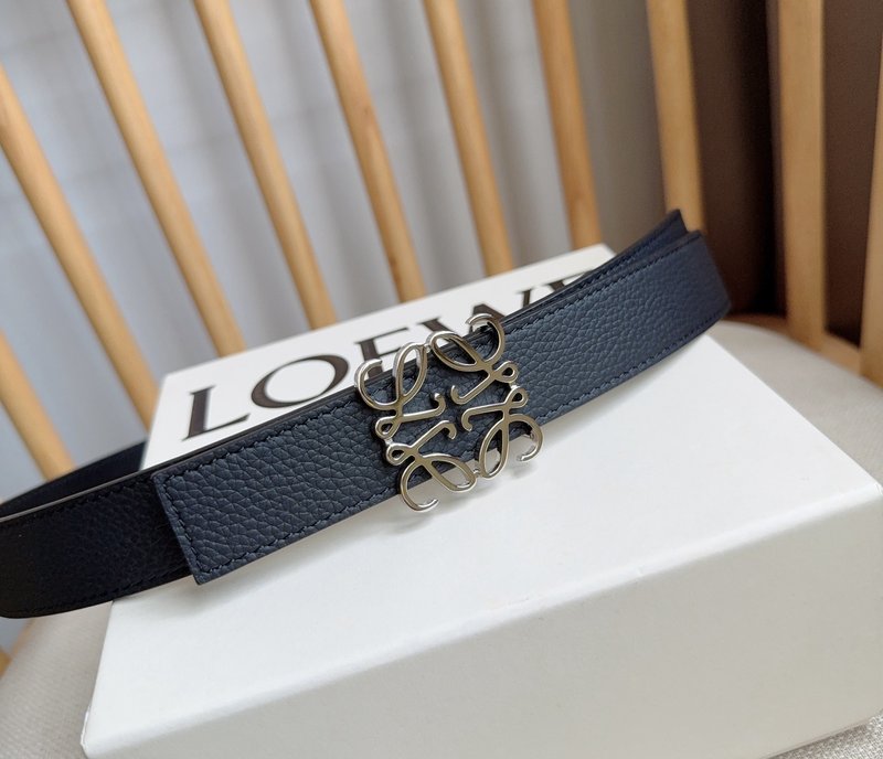 로에베 LOEWE 아나그램 핀 버클 가죽 벨트 001-176573