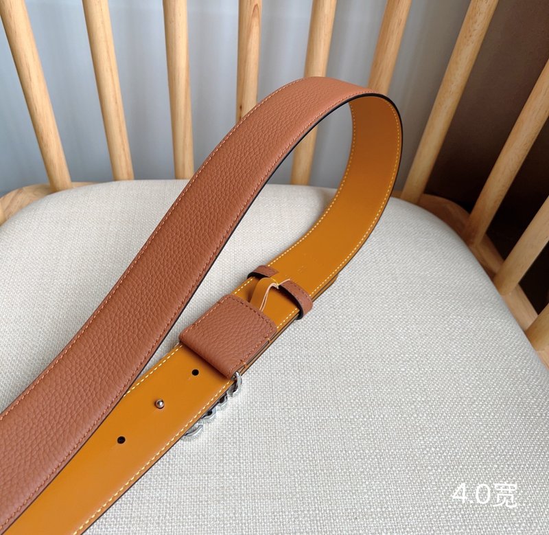 로에웨 LOEWE 그레인 가죽 핀 버클 벨트 001-176598