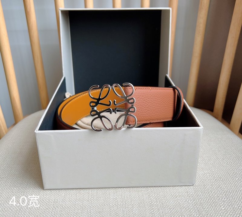 로에웨 LOEWE 그레인 가죽 핀 버클 벨트 001-176598