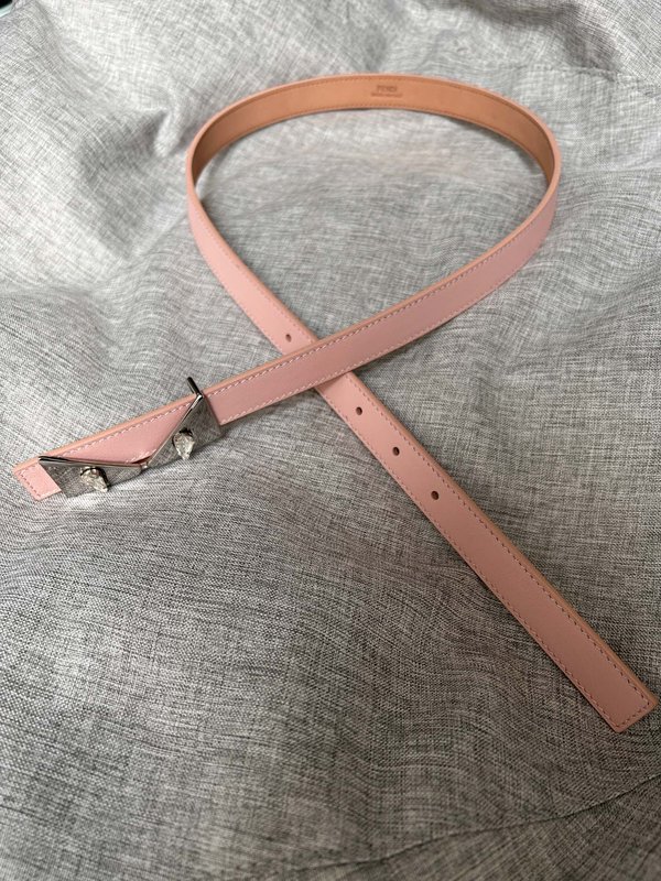 펜디 여성용 슬림 가죽 벨트 2.0cm 001-176606