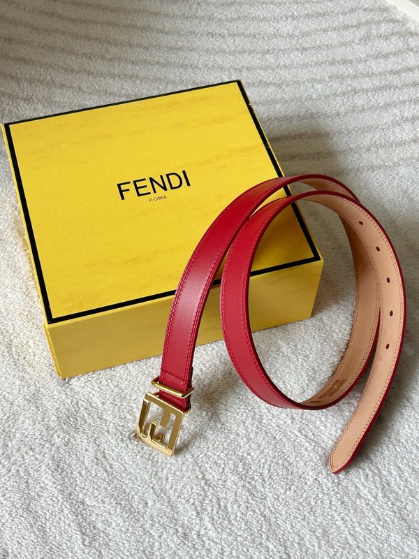 펜디 Fendi 여성용 레드 벨트 더블 F 버클 001-176628