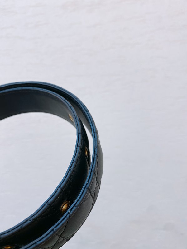 샤넬 3.0cm 양피 퀼팅 로고 버클 벨트 001-177339