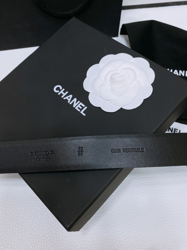 샤넬 24C 블랙 가죽 체인 벨트 001-177350