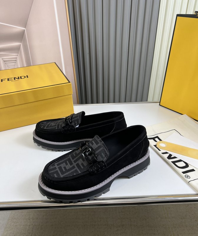 펜디 O'Lock 로퍼 001-177477