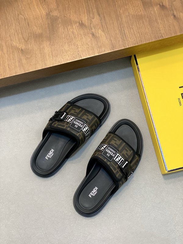 펜디 FENDI 클래식 몬스터 패턴 슬리퍼 001-177510