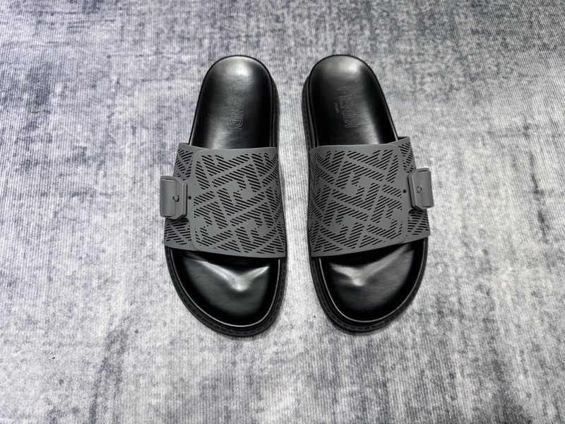 펜디 FENDI 블랙 슬리퍼 001-177518