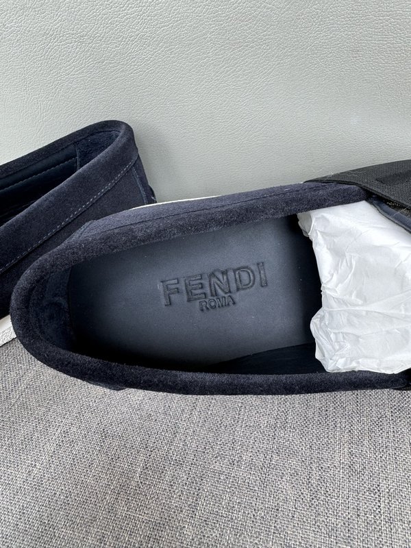 펜디 FENDI 남성 캐주얼 가죽 로퍼 001-177568