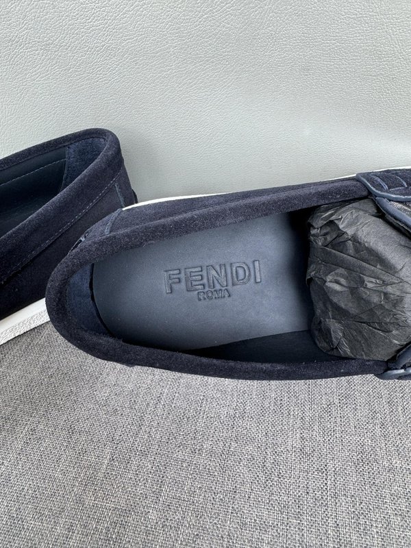 펜디 FENDI 남성 캐주얼 가죽 로퍼 001-177571