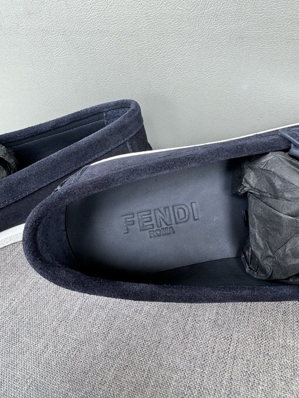 펜디 FENDI 남성 캐주얼 가죽 로퍼 001-177574