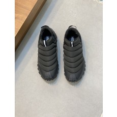 몽클레어 MONCLER 수입 방수 캔버스 캐주얼 슈즈 001-177592