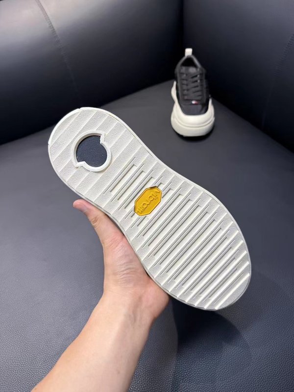 몽클레르新款 캐주얼 스니커즈 001-177635