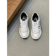 발렌티노 나파 소가죽 통기성 스니커즈 001-177798