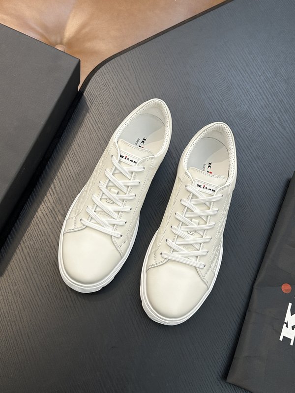 Kiton 남성 송아지 가죽 스니커즈 001-177871