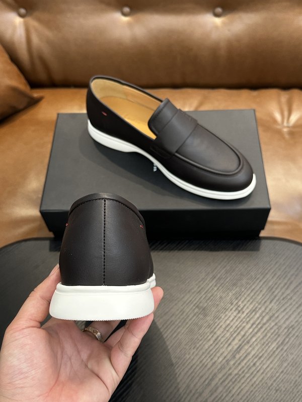 Kiton 남성 소가죽 캐주얼 슈즈 001-177874