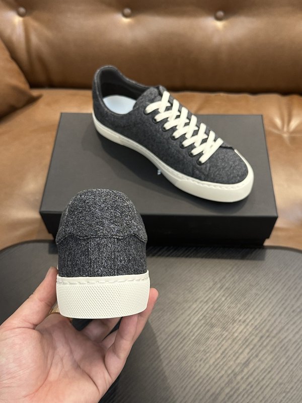 Kiton 남성 가죽 럭셔리 스니커즈 운동화 001-177902