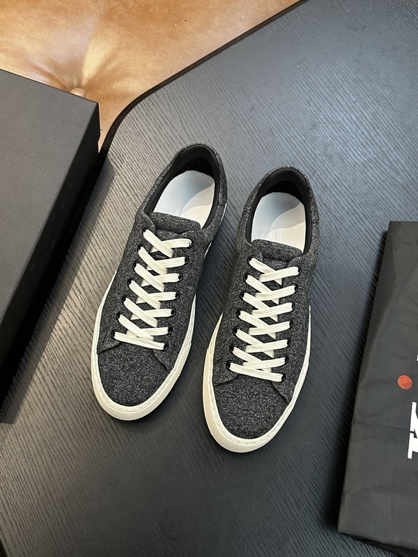 Kiton 남성 가죽 럭셔리 스니커즈 운동화 001-177902