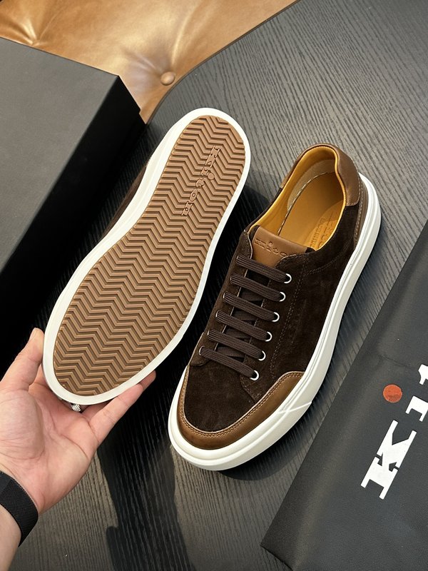 Kiton 남성 소가죽 스니커즈 001-177928