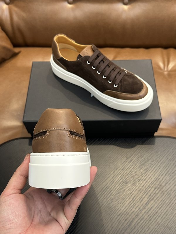 Kiton 남성 소가죽 스니커즈 001-177928