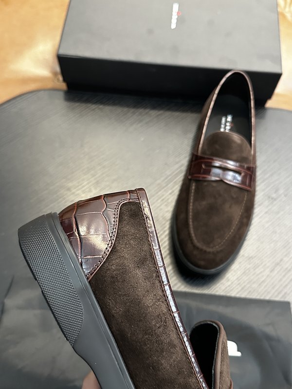 Kiton 남성 소가죽 운동화 001-177958